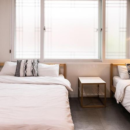 Queen House Hongdae Σεούλ Εξωτερικό φωτογραφία