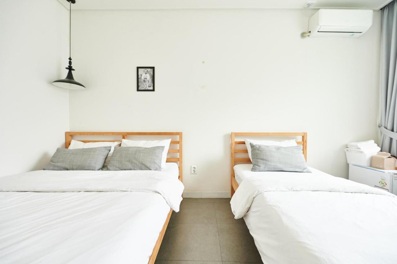 Queen House Hongdae Σεούλ Εξωτερικό φωτογραφία